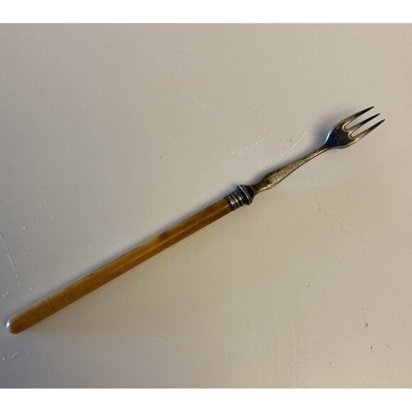 Victorian Antique Pickle Fork Twist Polished Bovine Bone Handle READ - Picture 3 of 10